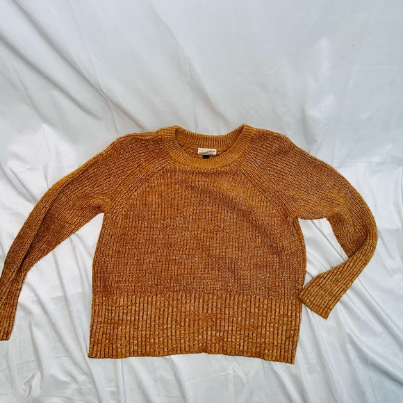 Universal Thread Target Crewneck Sweater Raglan Sleeve Mustard Yellow Women’s XL - Picture 7 of 8